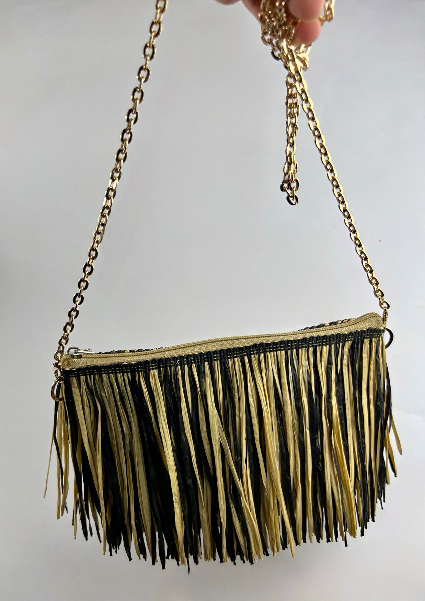 Borsetta in Juta con frange beige e nere