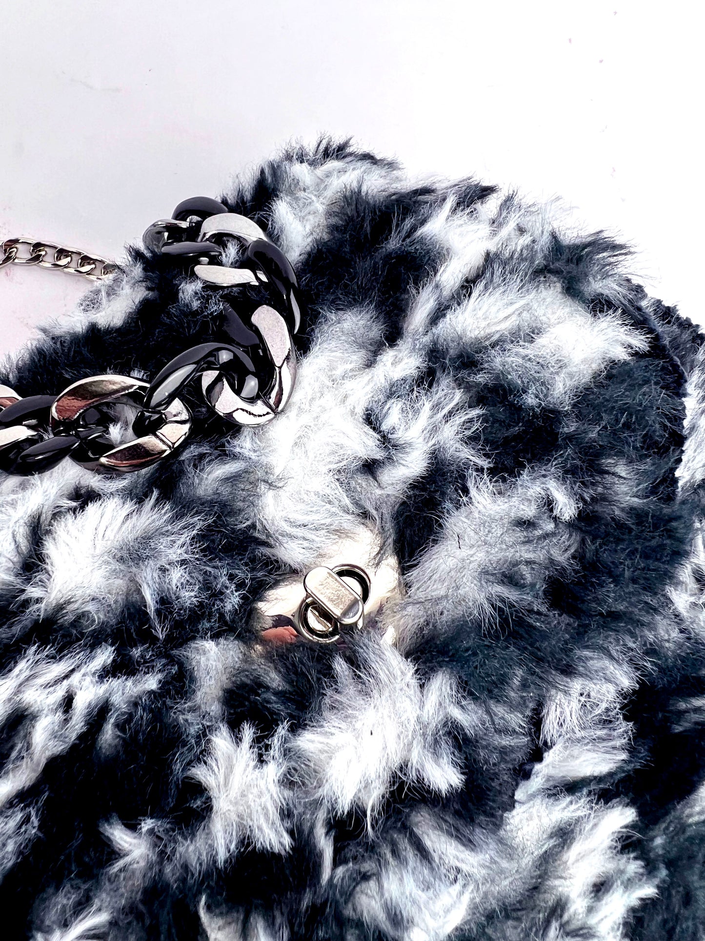 Borsetta mimetica black and white